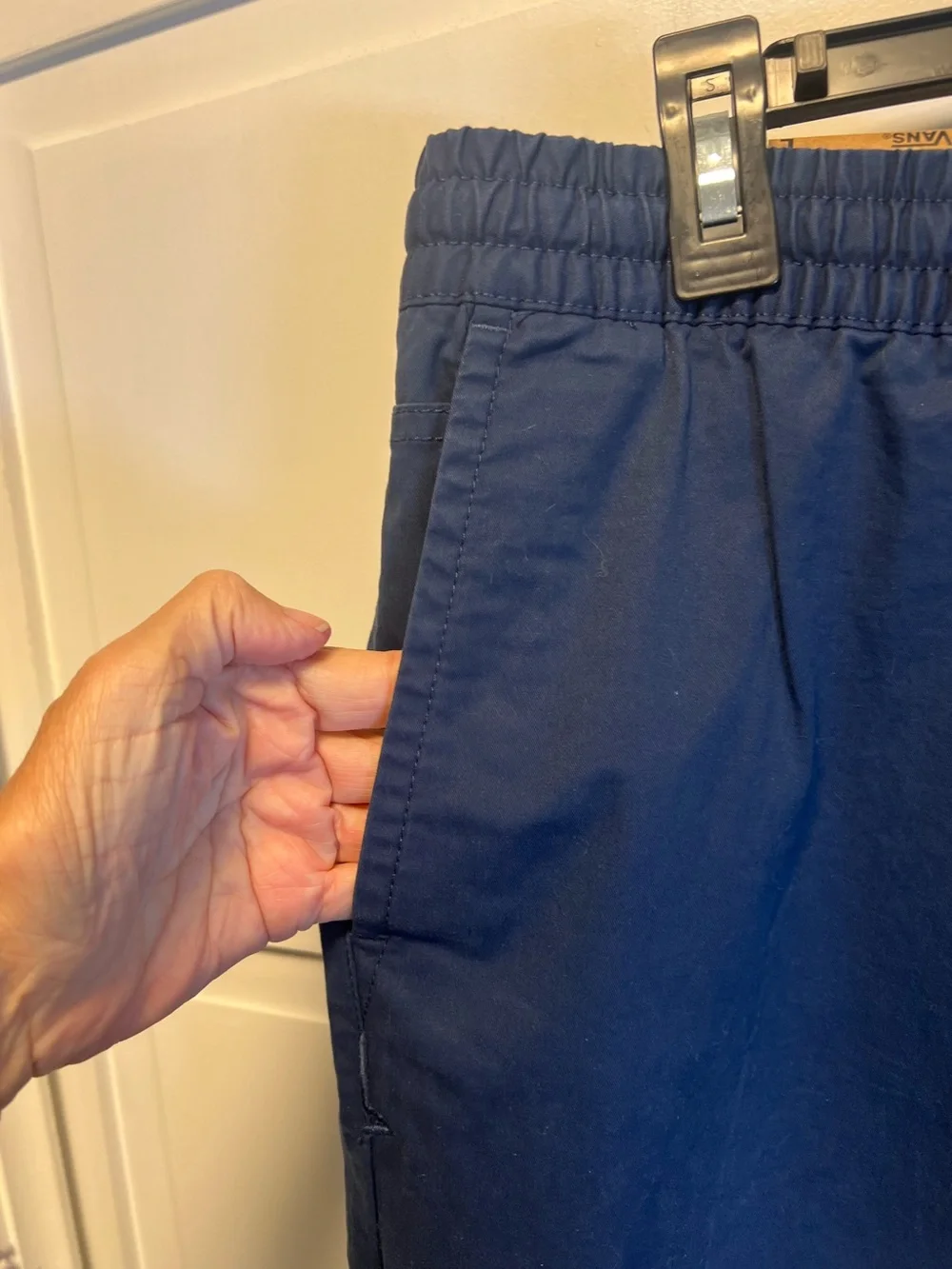 NWT Vans Men's Range Elastic Relaxed Fit Pants Size Large Color Navy Blue